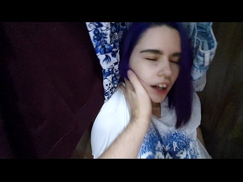 ❤️ Ketemu adhine ing lemari lan mbantu dheweke cum ❤❌ Kurang ajar ing kita  ️❤